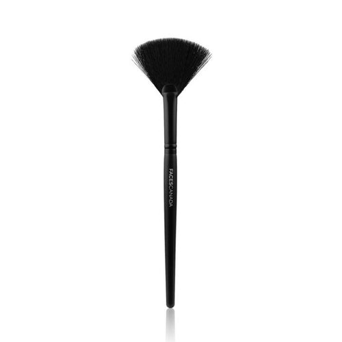 Faces Canada Highlighter Fan Brush 35 gm