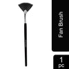 Majestique Fan Brush 1 Piece