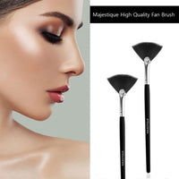 Majestique Fan Brush 1 Piece