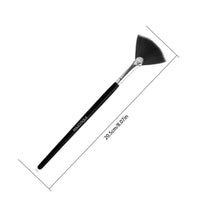 Majestique Fan Brush 1 Piece