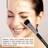 Majestique Blending Eye Brush 1 Piece