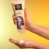 CosIQ Emily In Paris Mindys Sante Moisturizer 200 ml