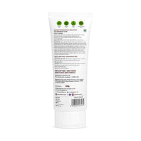 La Pink Vitamin C White Haldi Face Scrub 100 gm