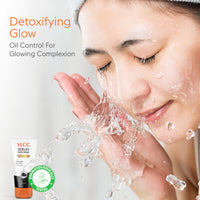 VLCC Serum Facewash With Vitamin C Serum & Charcoal For Oil Control & Bright Glow Dermatologically Tested 100 ml