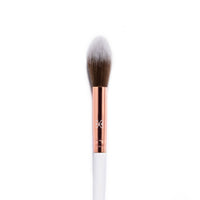 Boujee Beauty Fluffy Highlighter Brush - B319