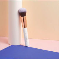 Pigment Play Blush Brush 1 Piece