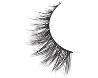 Renee Cosmetics False Eyelashes Kee Pah Champion 2 Pieces