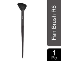 Renee Cosmetics Fan Brush R6 1 Piece