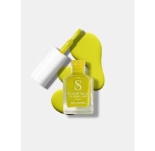 StarStruck by Sunny Leone - Limelight - Glossy Nail Polish | Mirror-Like Shine & Longwear Color | Quick Dry Formula 9.9 ml