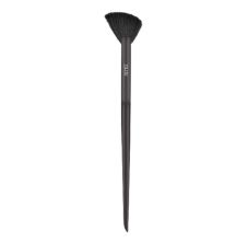 Renee Cosmetics Fan Brush R6 1 Piece